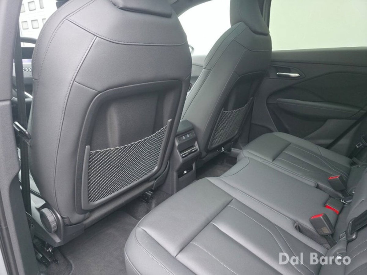 Audi Q3 35 TFSI S tronic Business (18)