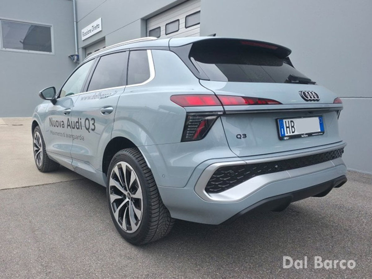 Audi Q3 35 TFSI S tronic Business (4)