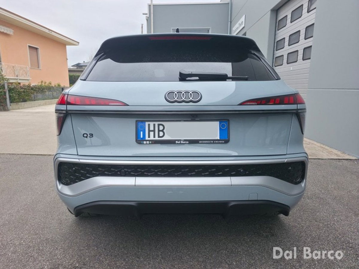 Audi Q3 35 TFSI S tronic Business (5)