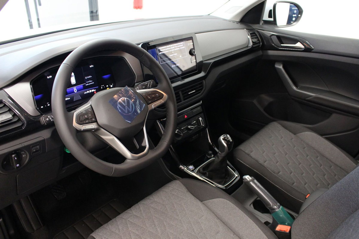 Volkswagen T-Cross 1.0 tsi Edition 95cv (7)