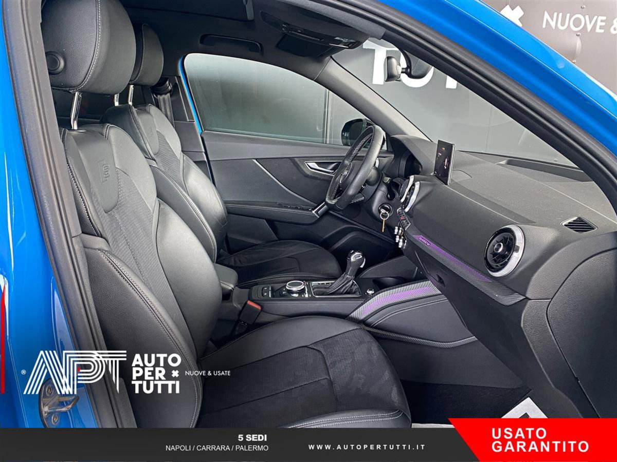 Audi Q2 40 2.0 tfsi Business Advanced quattro s-tronic (16)