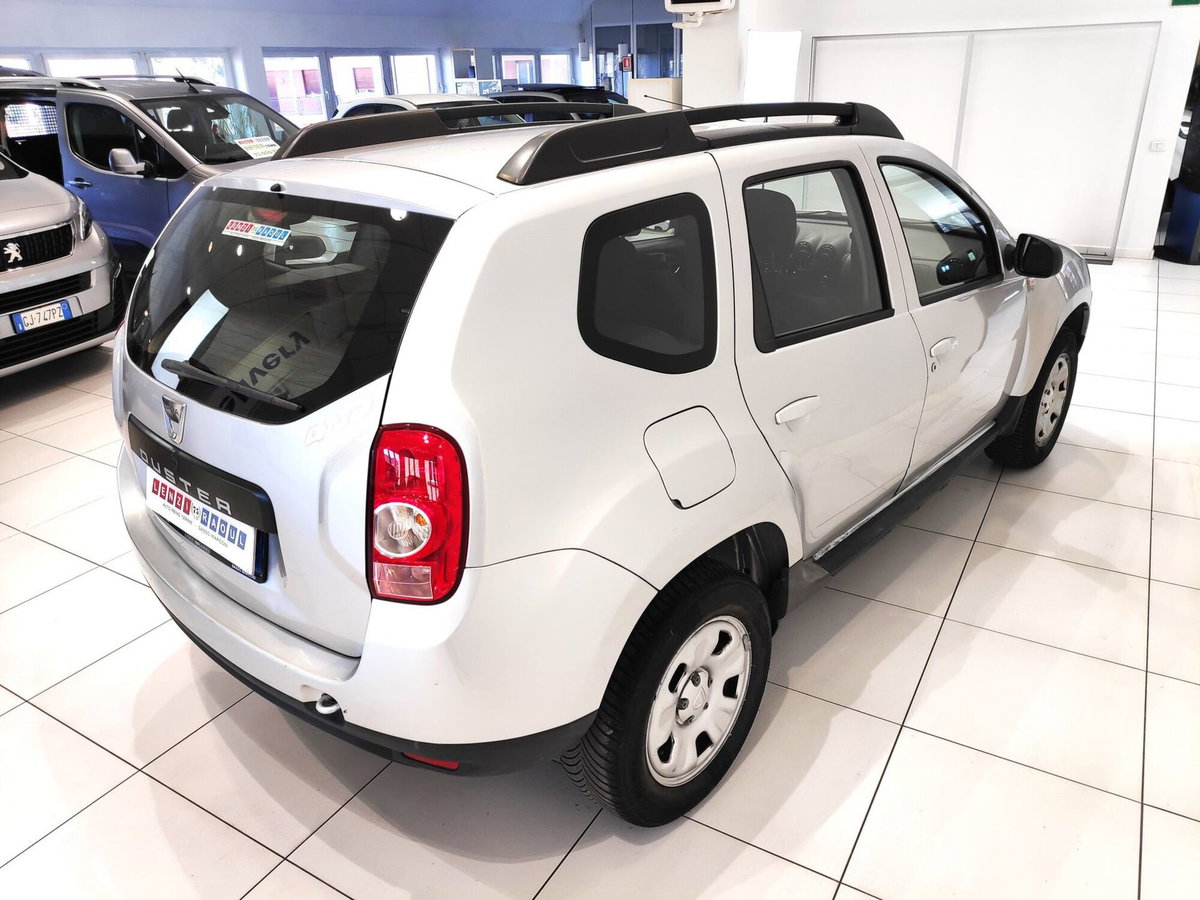 Dacia Duster 1.5 dCi 110CV 4x4 Ambiance (3)