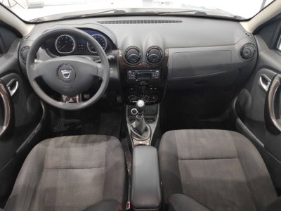 Dacia Duster 1.5 dCi 110CV 4x4 Ambiance (4)