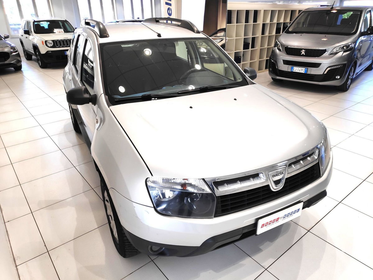 Dacia Duster 1.5 dCi 110CV 4x4 Ambiance (9)