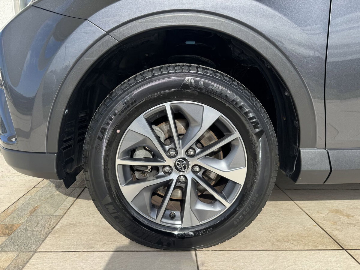 Toyota Rav4 Hybrid 2WD Active (8)