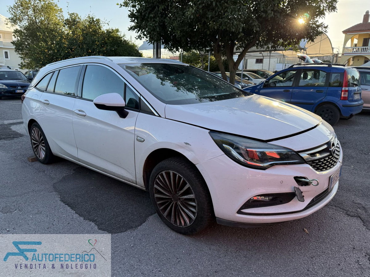 Opel Astra Station Wagon 1.6 CDTi 136CV Start&Stop Sports Innovation (3)