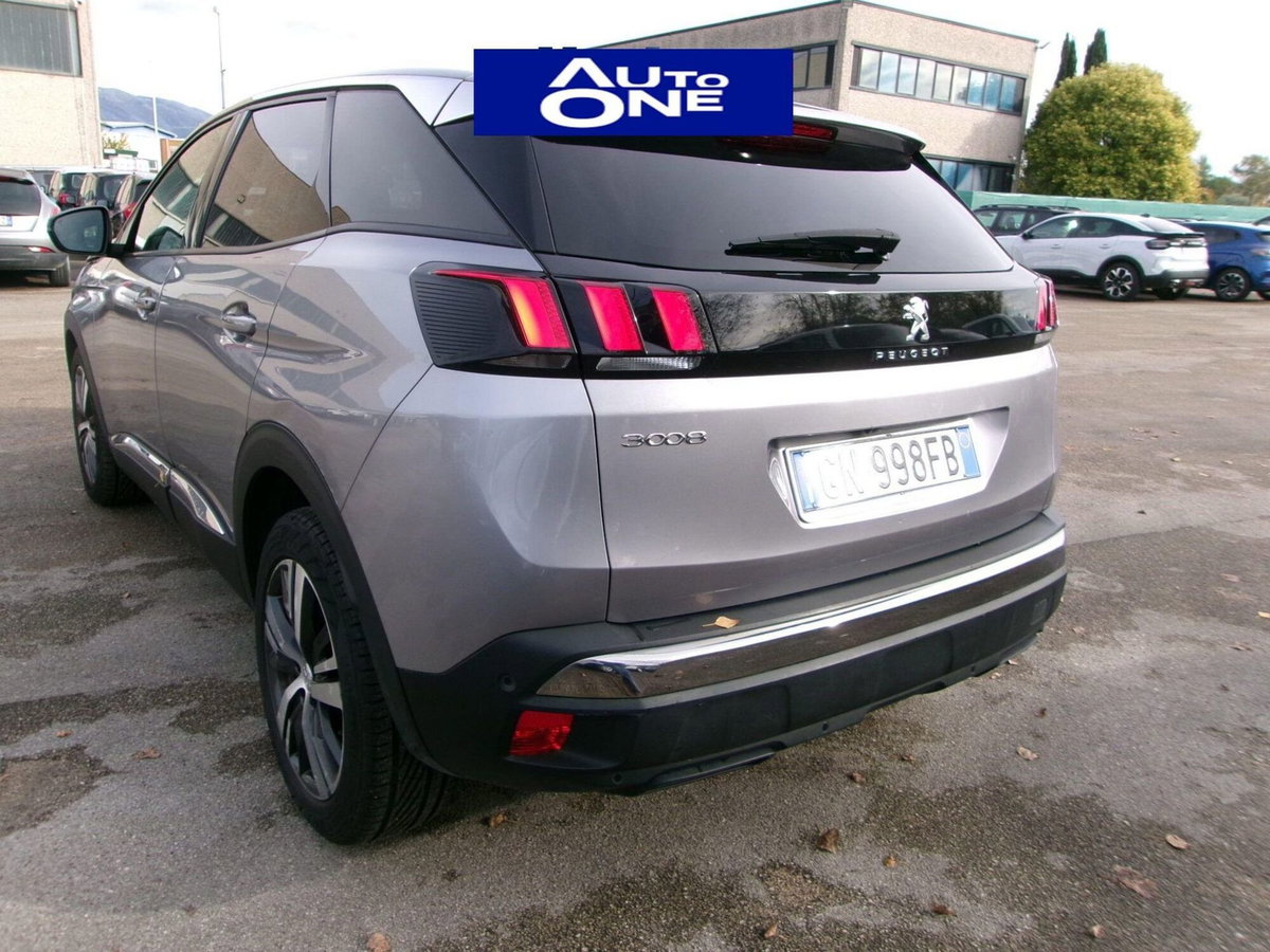 Peugeot 3008 BlueHDi 130 S&S Allure (3)