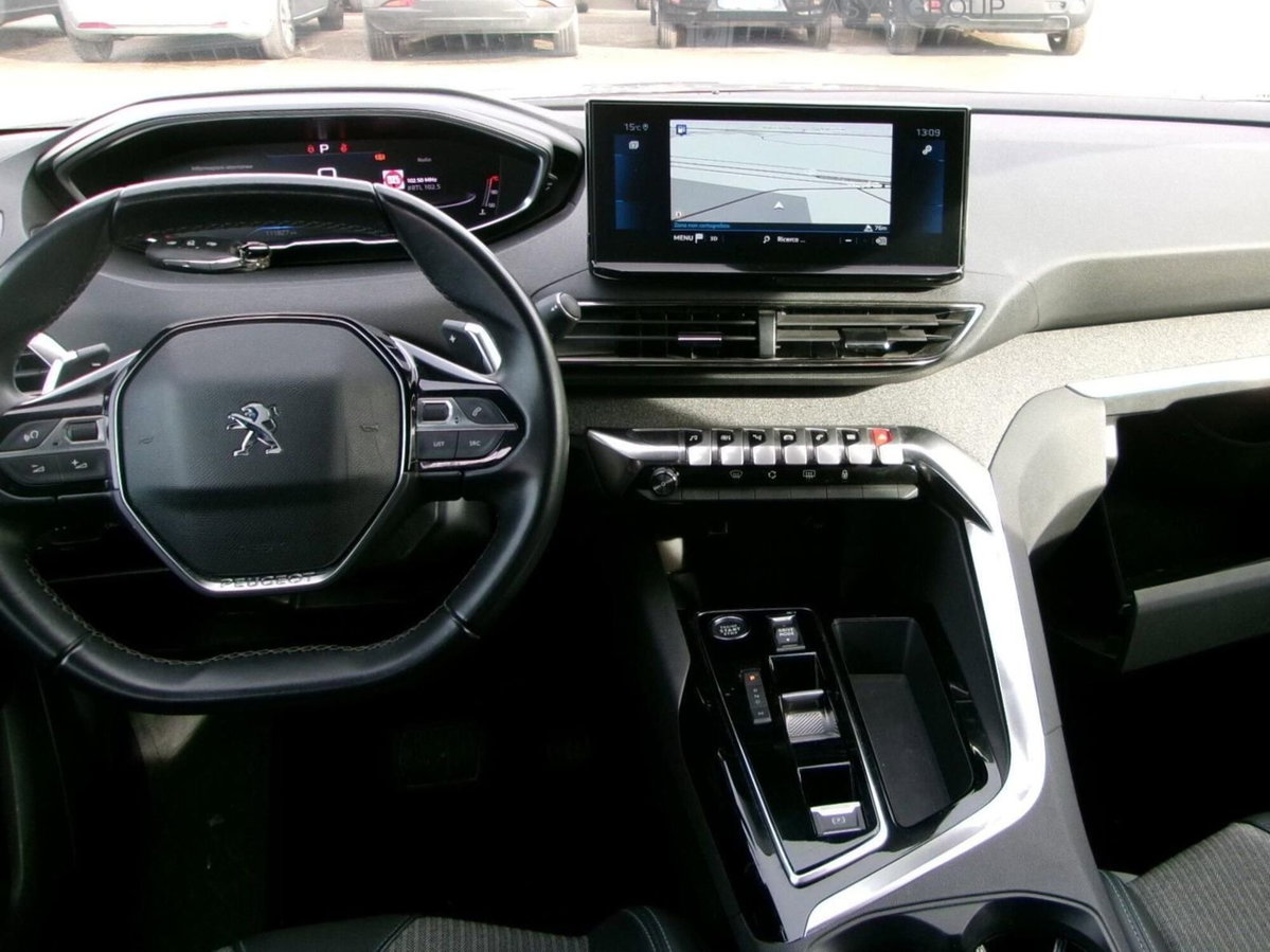 Peugeot 3008 BlueHDi 130 S&S Allure (4)