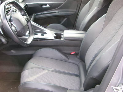 Peugeot 3008 BlueHDi 130 S&S Allure (8)