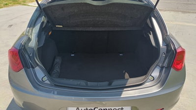Alfa Romeo Giulietta 1.4 Turbo Distinctive Gpl 120cv E6 (11)