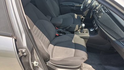 Alfa Romeo Giulietta 1.4 Turbo Distinctive Gpl 120cv E6 (14)