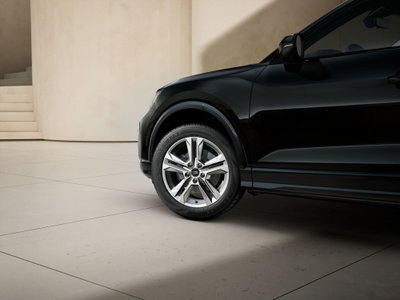 Audi Q2 Q2 30 TDI Business (3)