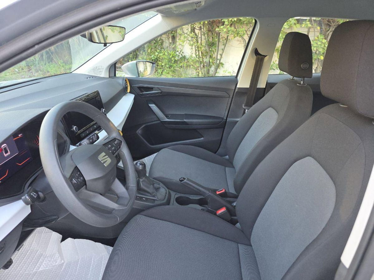 SEAT Arona 1.0 EcoTSI Reference (10)