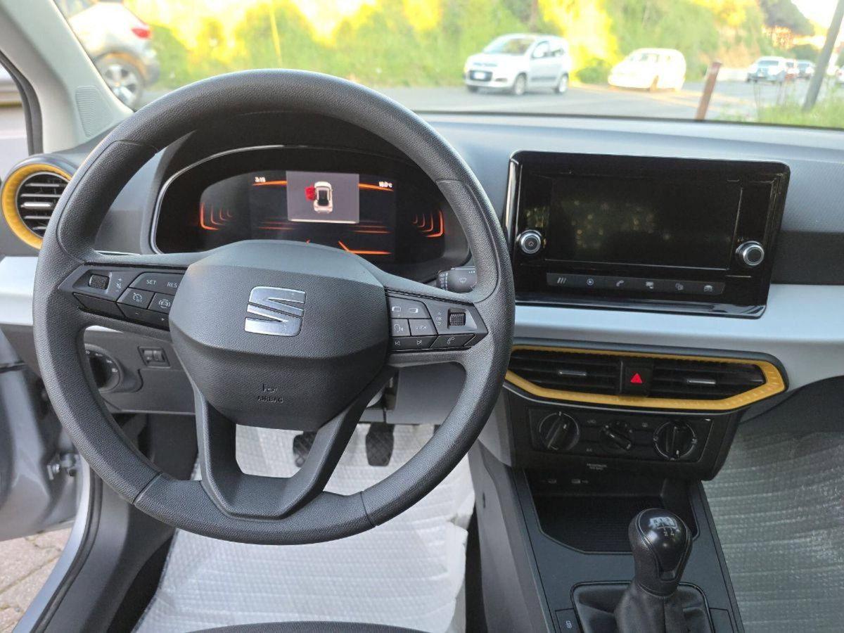 SEAT Arona 1.0 EcoTSI Reference (13)