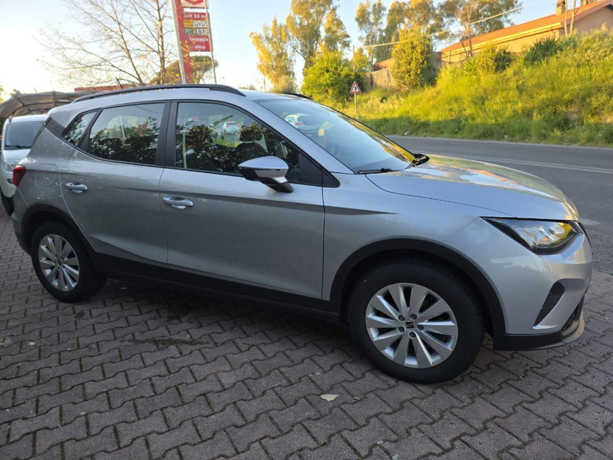SEAT Arona 1.0 EcoTSI Reference (2)