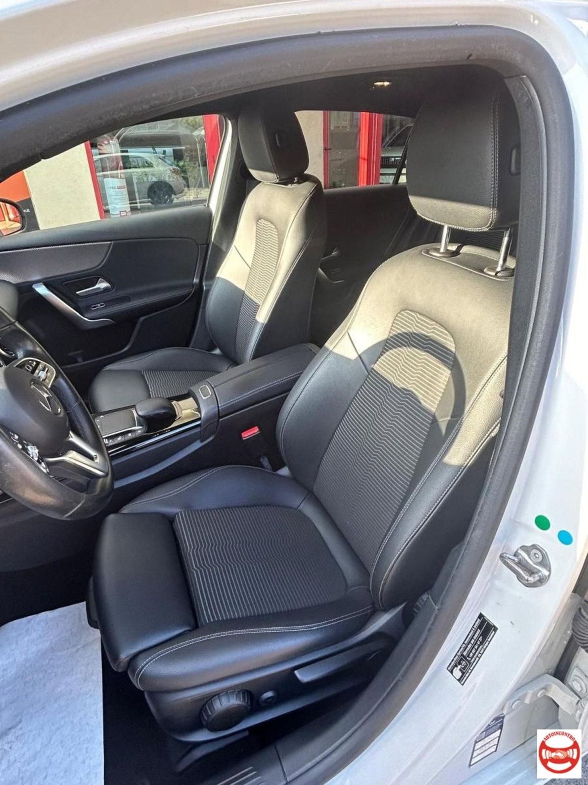 Mercedes-Benz Classe A 180 d Sport (10)