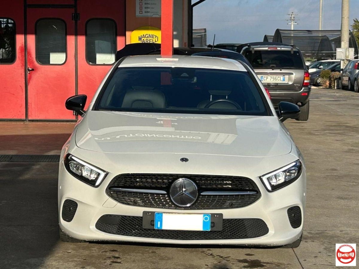 Mercedes-Benz Classe A 180 d Sport (8)
