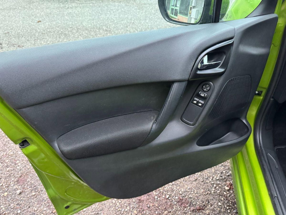 Citroen C3 1.4 Exclusive Style Eco Energy G (11)