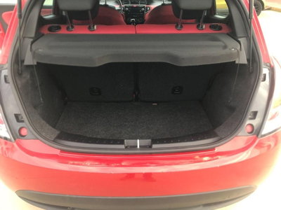 Lancia Ypsilon 1.2 69 CV 5 porte Platinum (15)