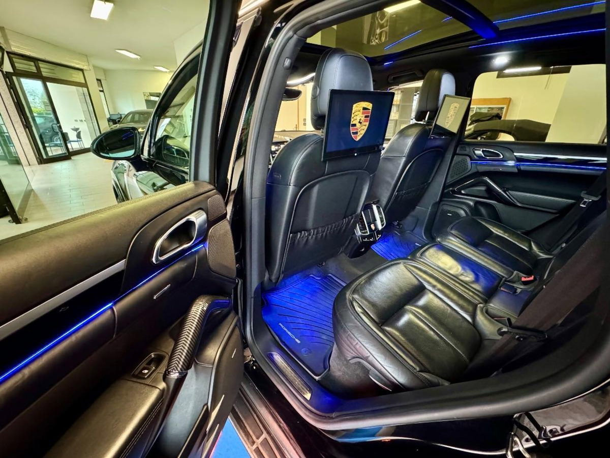 Porsche Cayenne 3.0 Diesel (15)