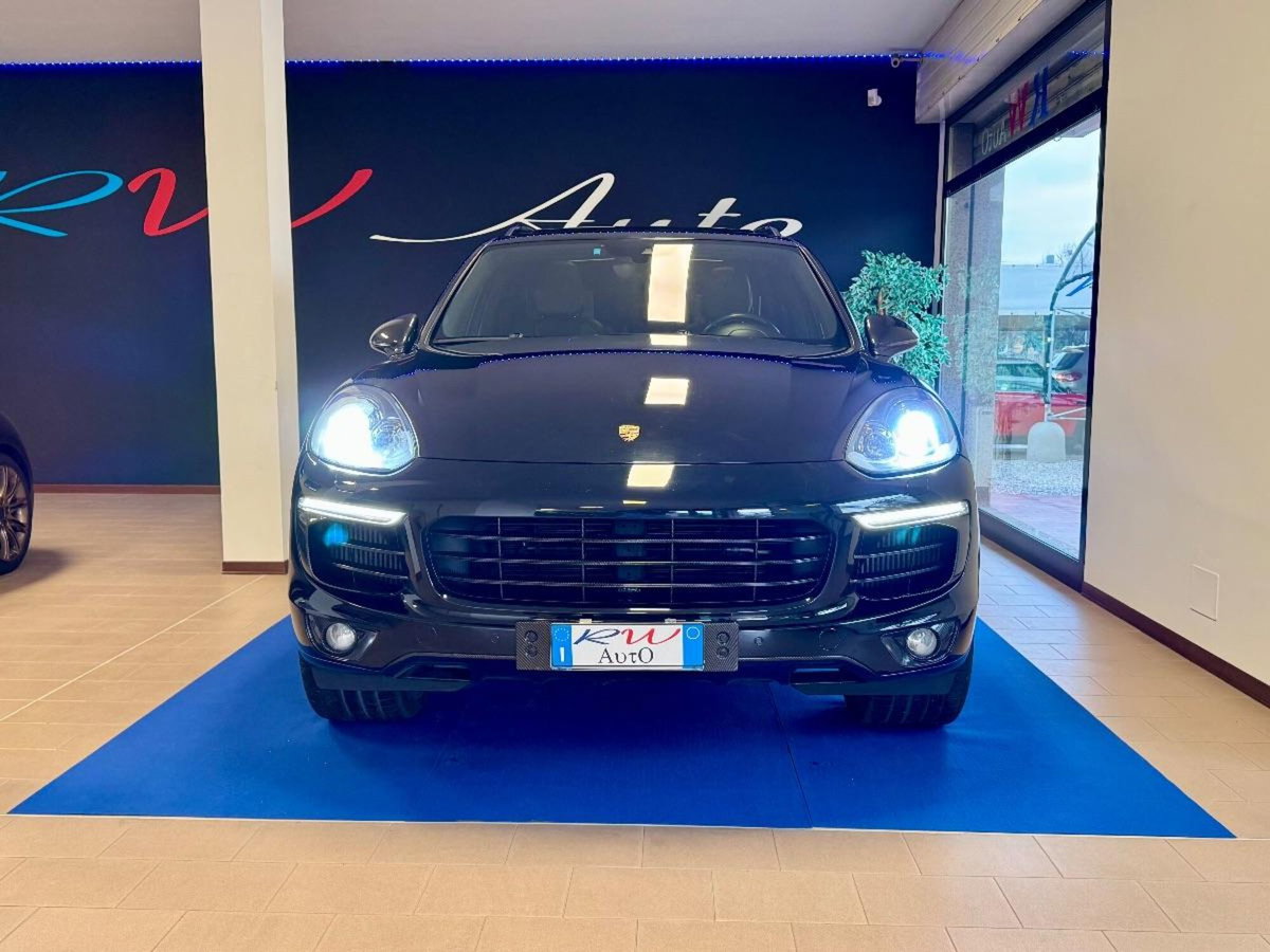 Porsche Cayenne 3.0 Diesel (2)