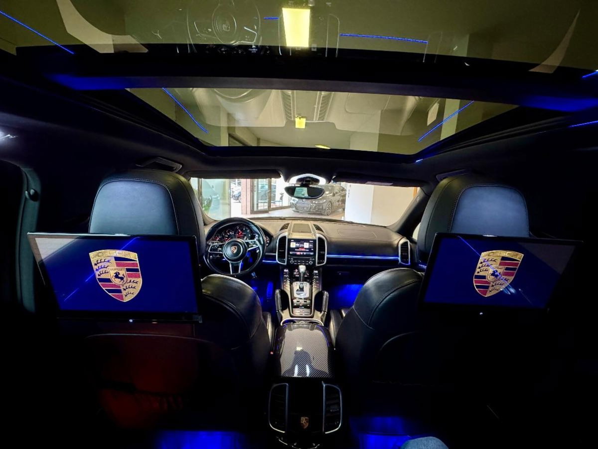 Porsche Cayenne 3.0 Diesel (8)