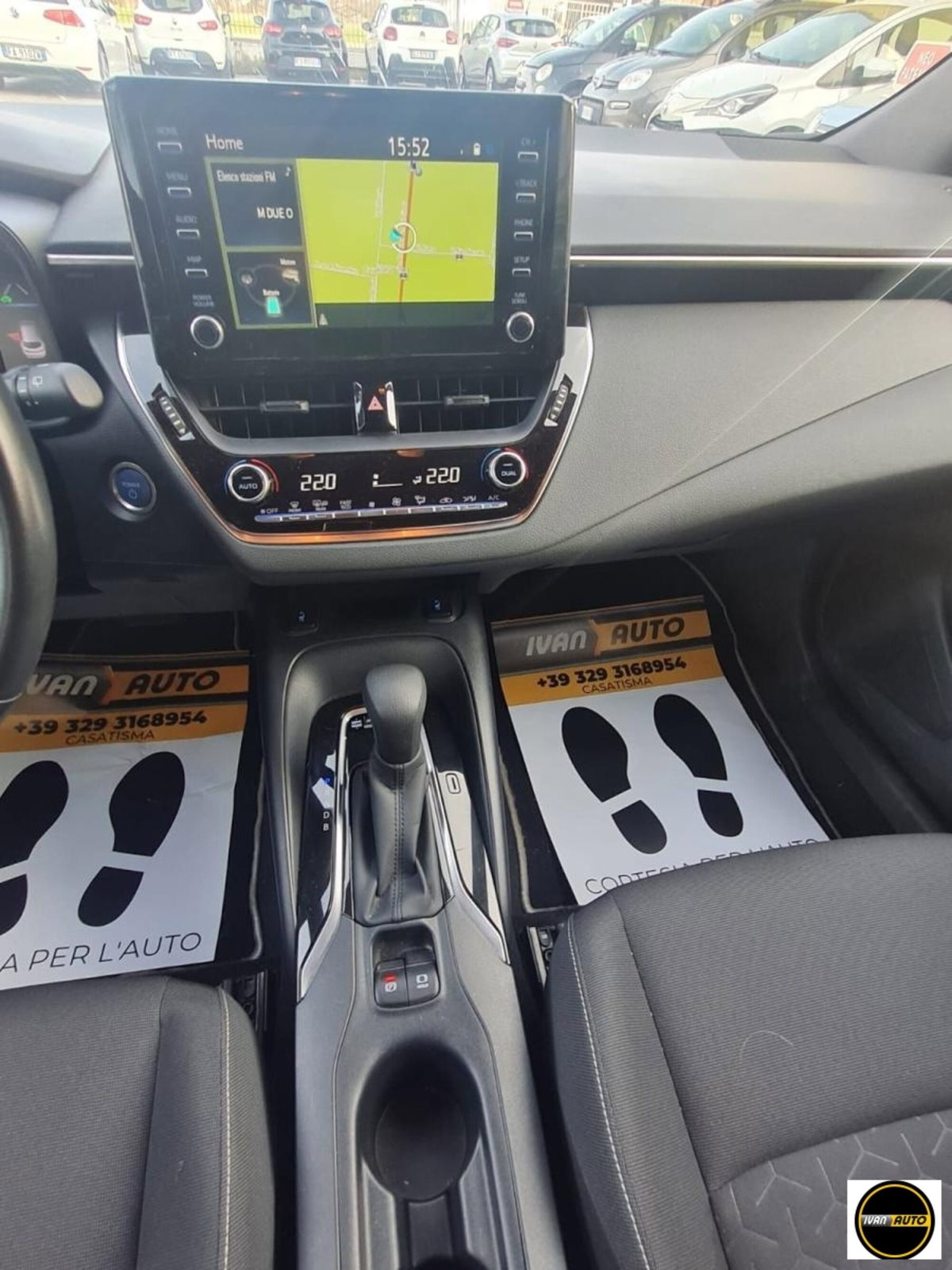 Toyota Corolla 1.8 Hybrid Active (13)