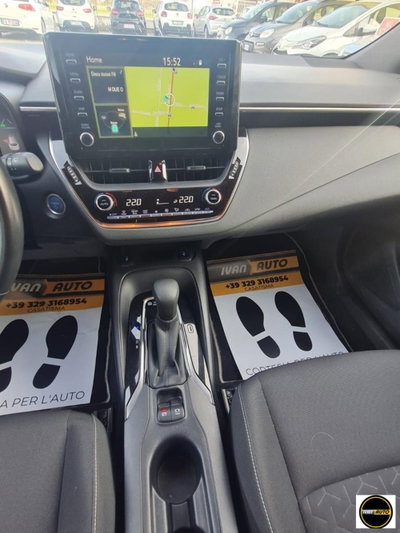 Toyota Corolla 1.8 Hybrid Active (13)