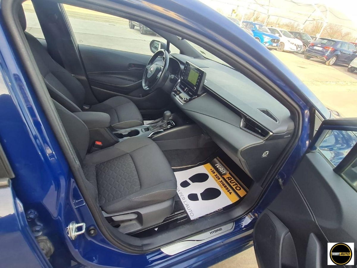 Toyota Corolla 1.8 Hybrid Active (16)