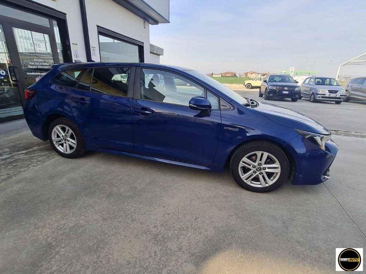 Toyota Corolla 1.8 Hybrid Active (4)