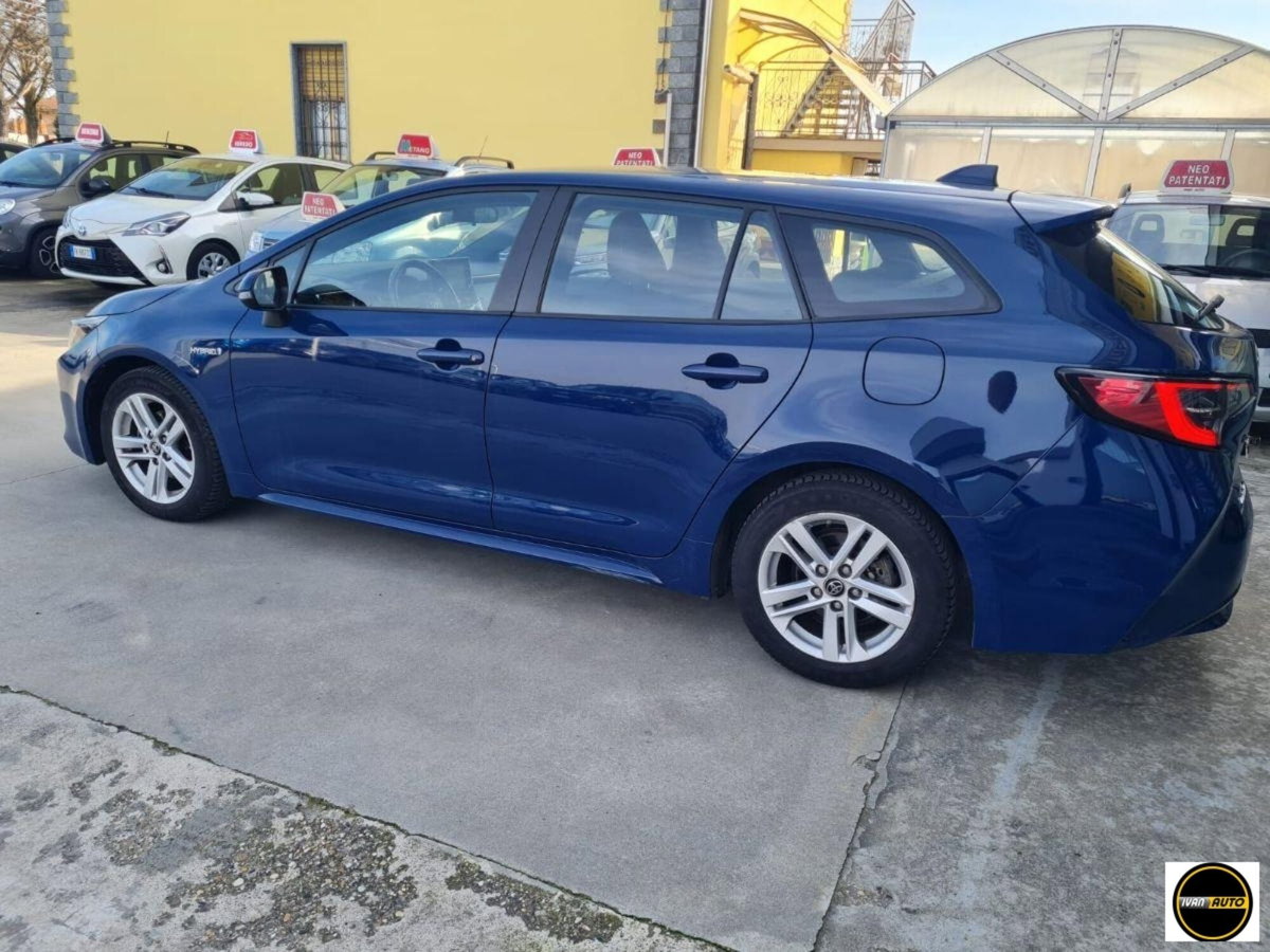 Toyota Corolla 1.8 Hybrid Active (5)