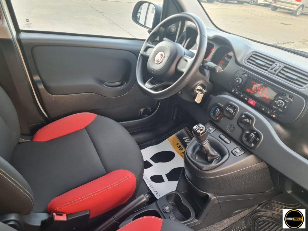 Fiat Panda 1.2 Connected by Wind (12)