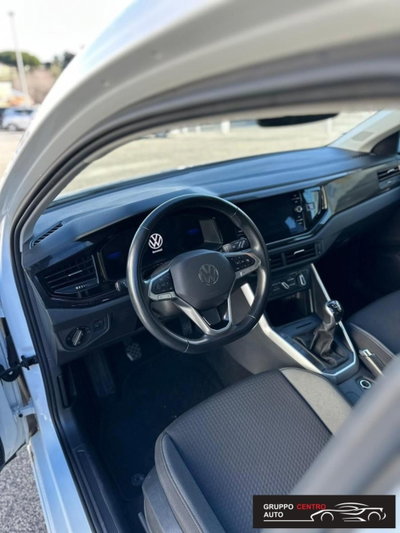 Volkswagen Polo 1.0 tsi Life 95cv (11)