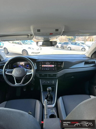 Volkswagen Polo 1.0 tsi Life 95cv (18)