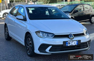 Volkswagen Polo 1.0 tsi Life 95cv (2)