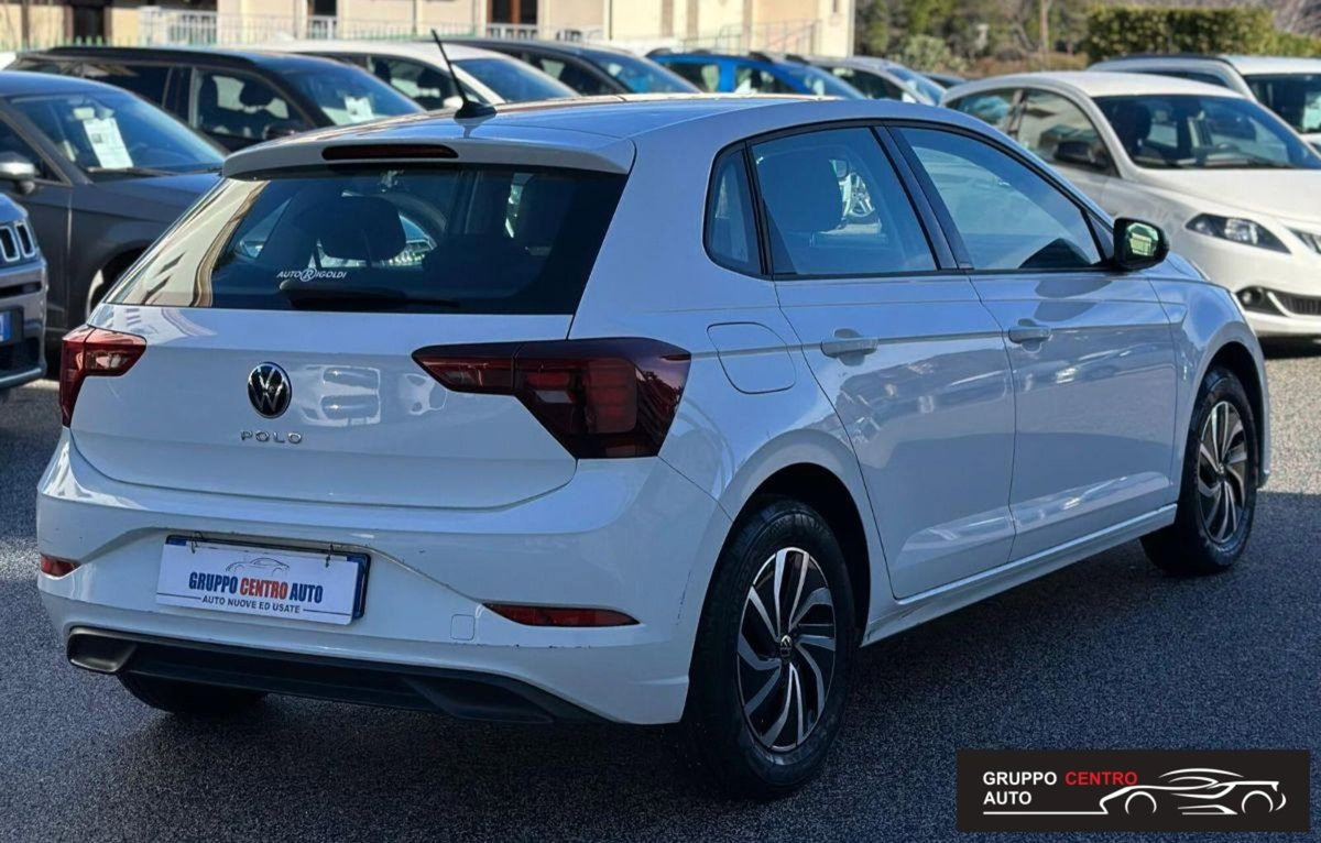 Volkswagen Polo 1.0 tsi Life 95cv (4)
