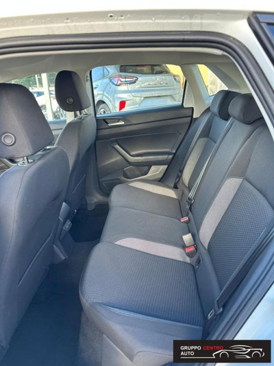 Volkswagen Polo 1.0 tsi Life 95cv (8)