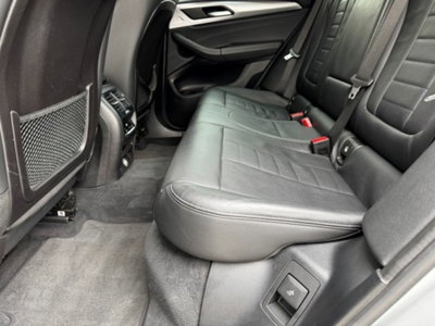 BMW X4 xDrive20d Business Advantage (15)