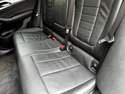 BMW X4 xDrive20d Business Advantage (17)