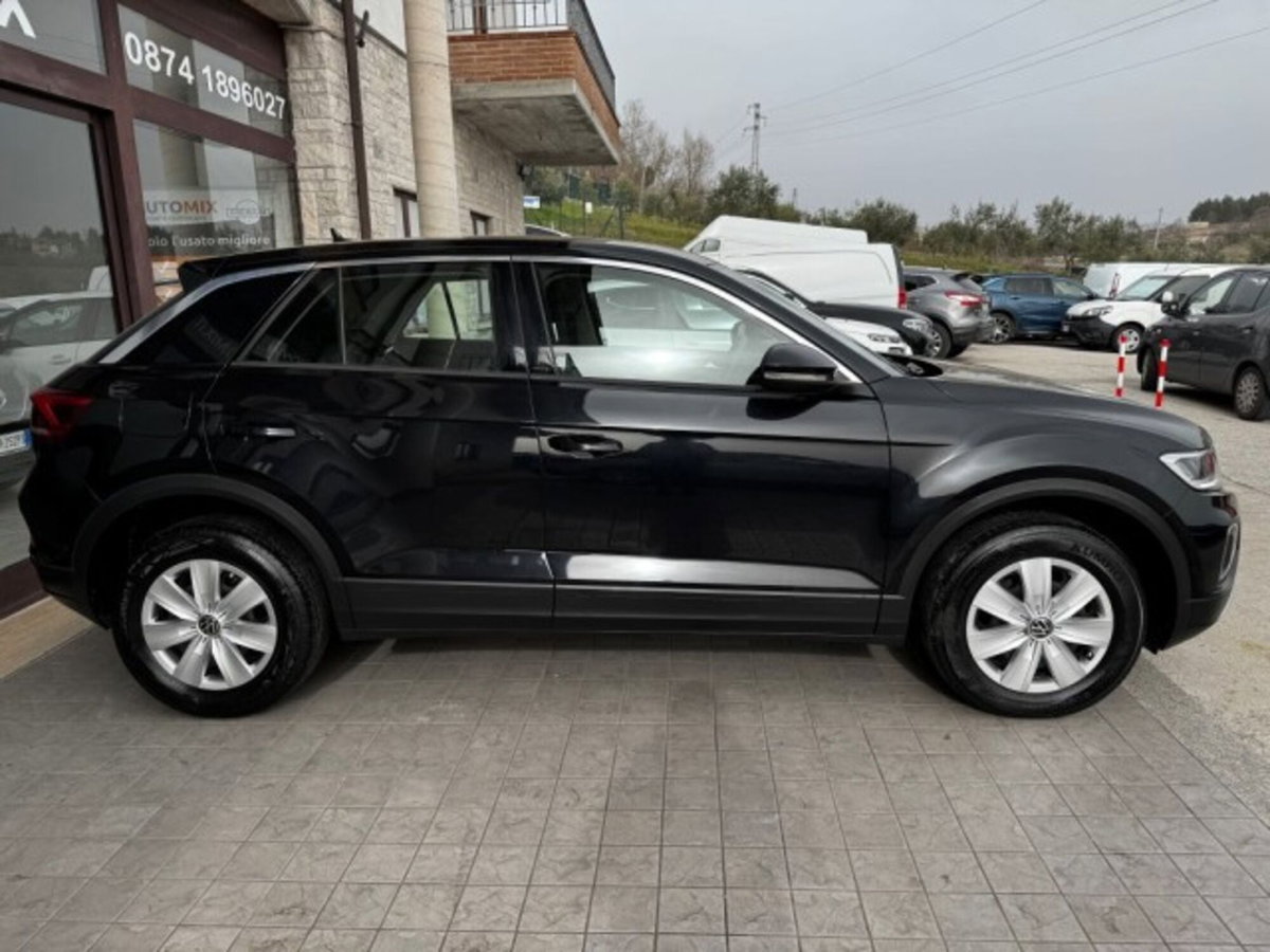 Volkswagen T-Roc 1.0 TSI Style (12)