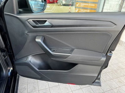 Volkswagen T-Roc 1.0 TSI Style (17)