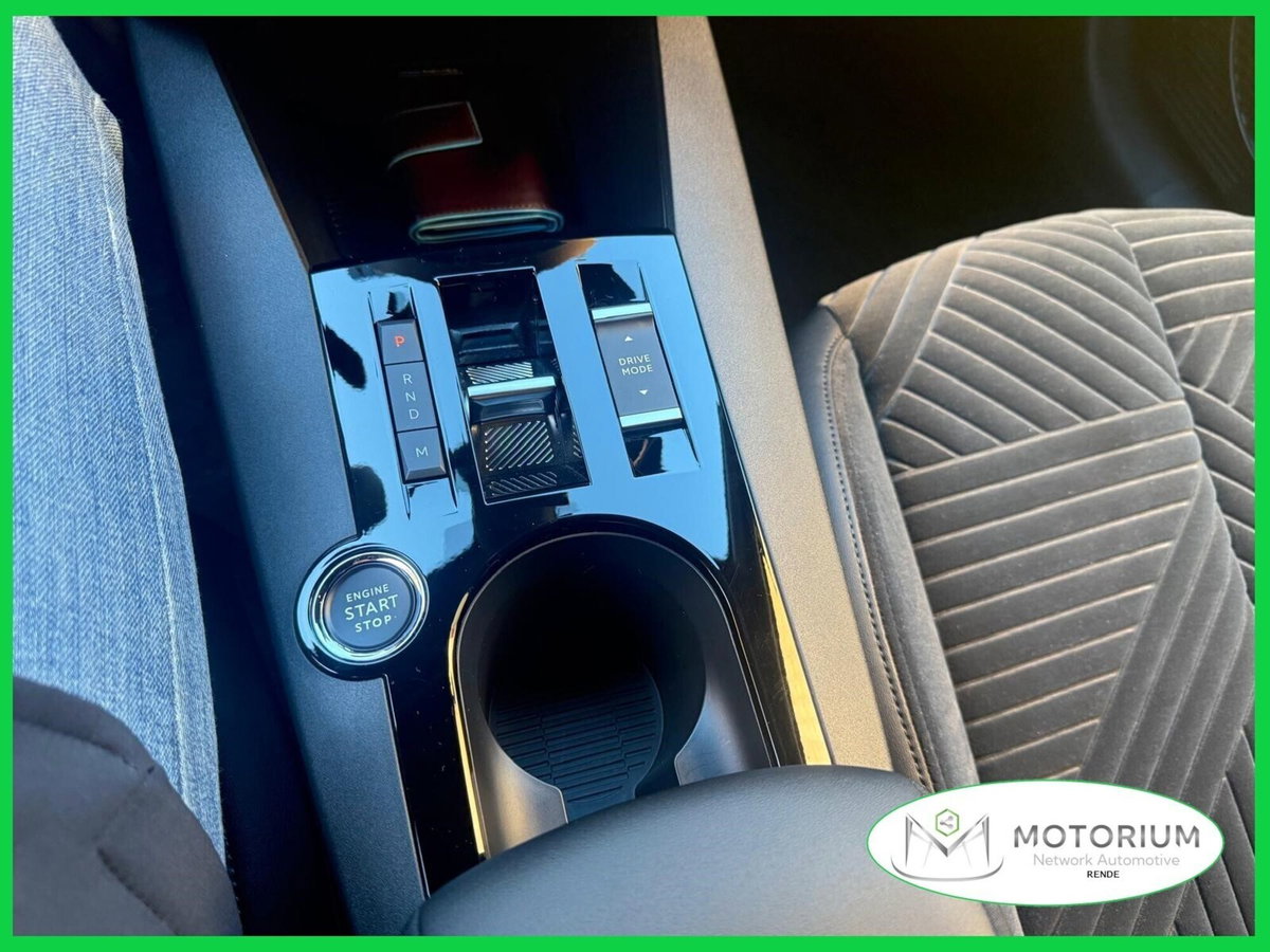 Lancia Ypsilon 1.2 mhev Edizione Limitata Cassina e-dct (14)