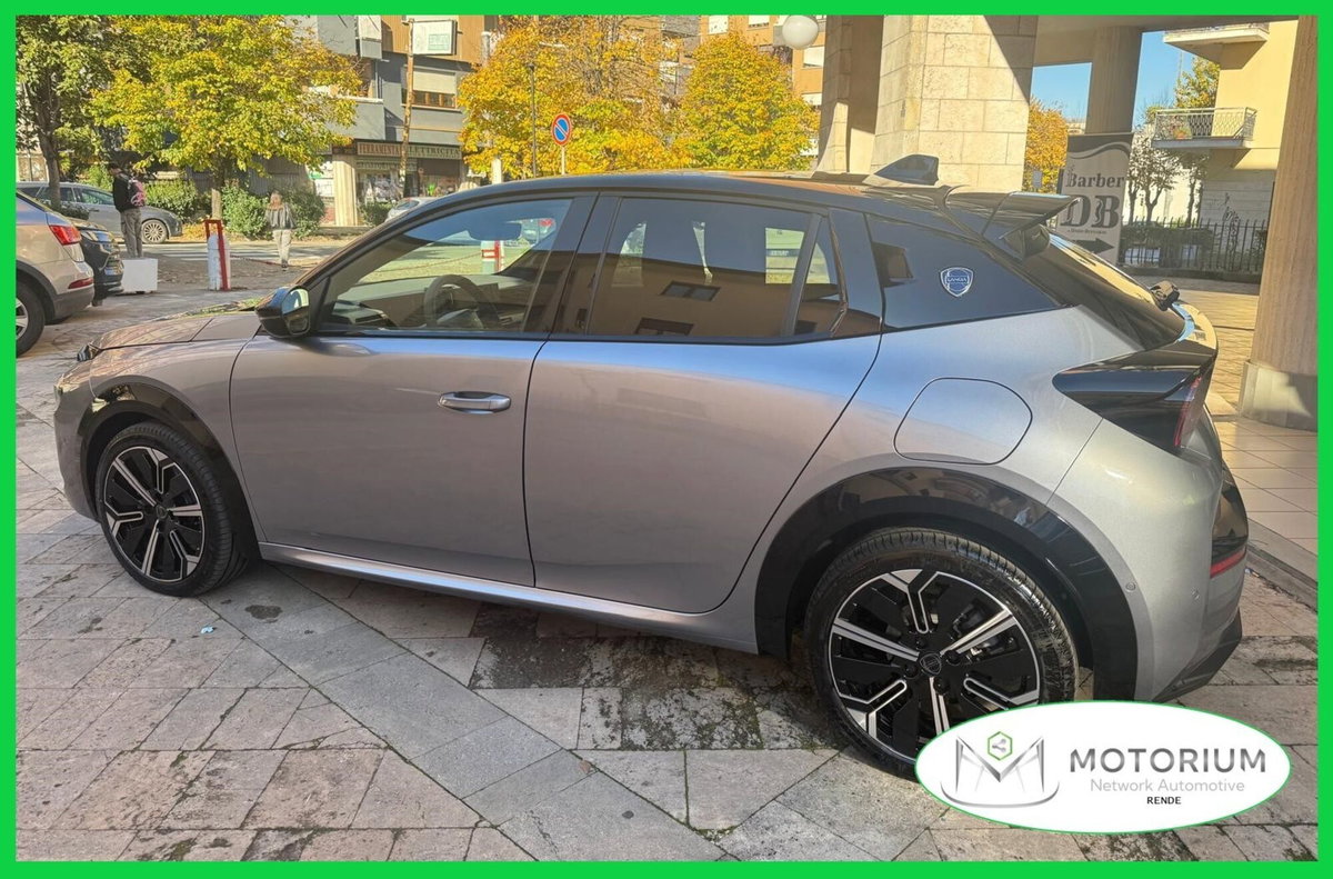 Lancia Ypsilon 1.2 mhev Edizione Limitata Cassina e-dct (2)