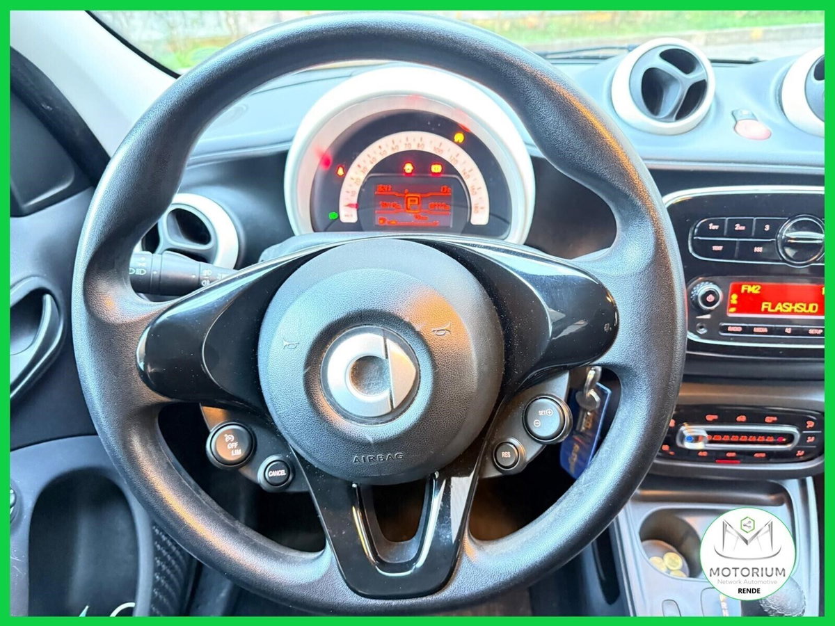 smart forfour forfour 70 1.0 twinamic Youngster (12)