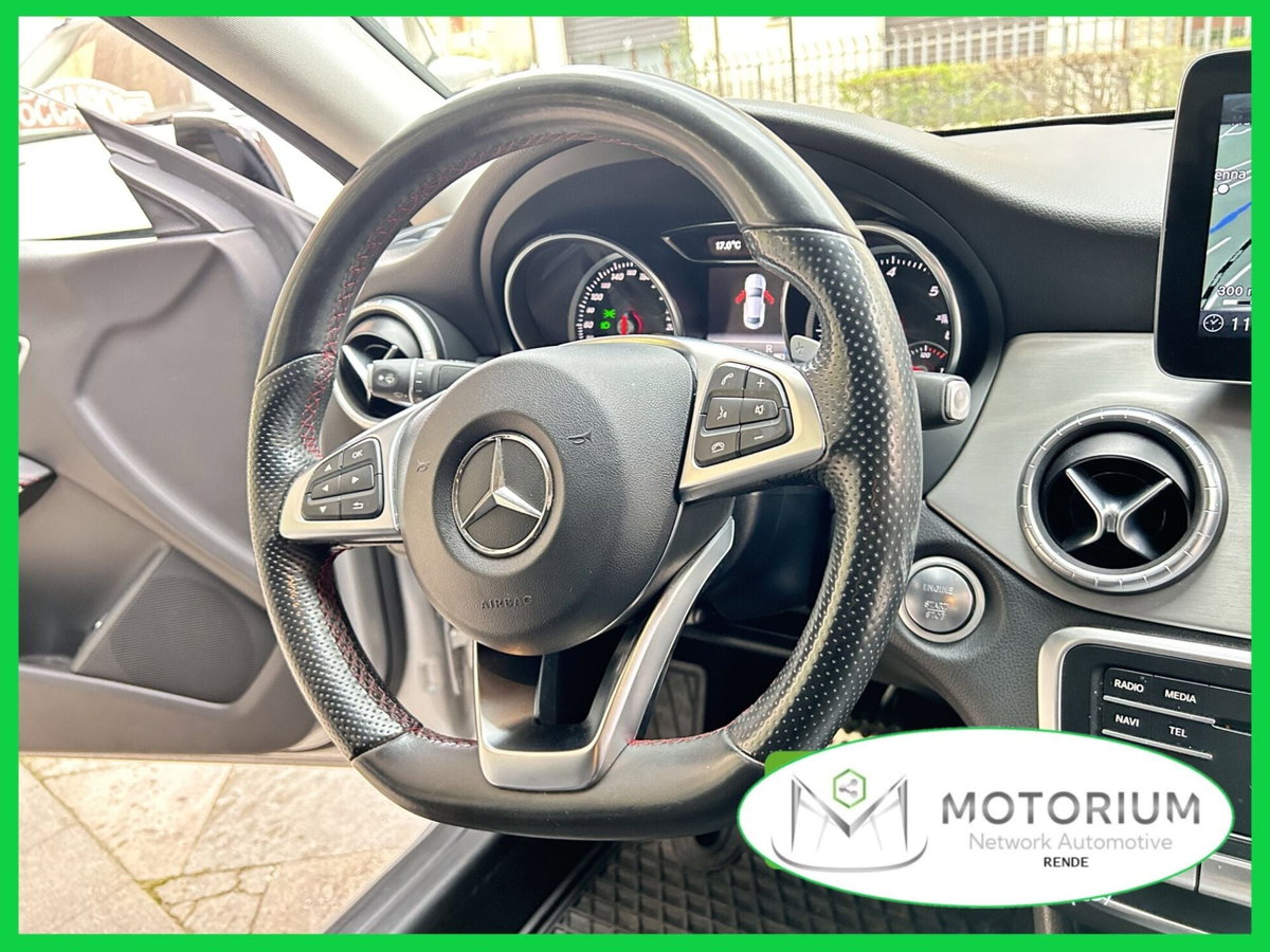 Mercedes-Benz CLA 200 d 4Matic Automatic Premium (20)