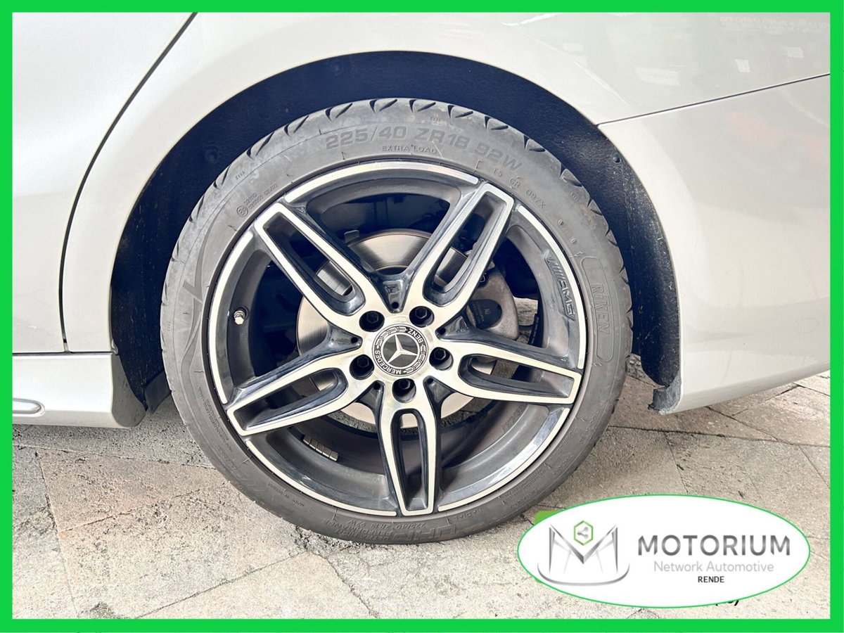 Mercedes-Benz CLA 200 d 4Matic Automatic Premium (9)