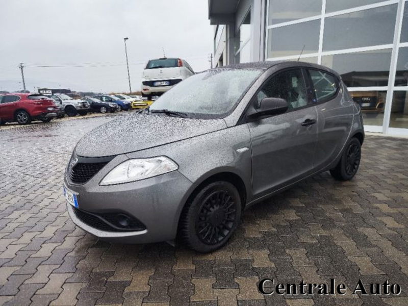 Lancia Ypsilon 1.2 69 CV 5 porte Elefantino Blu