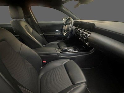 Mercedes-Benz Classe A Sedan 180 d Automatic 4p. Business (3)