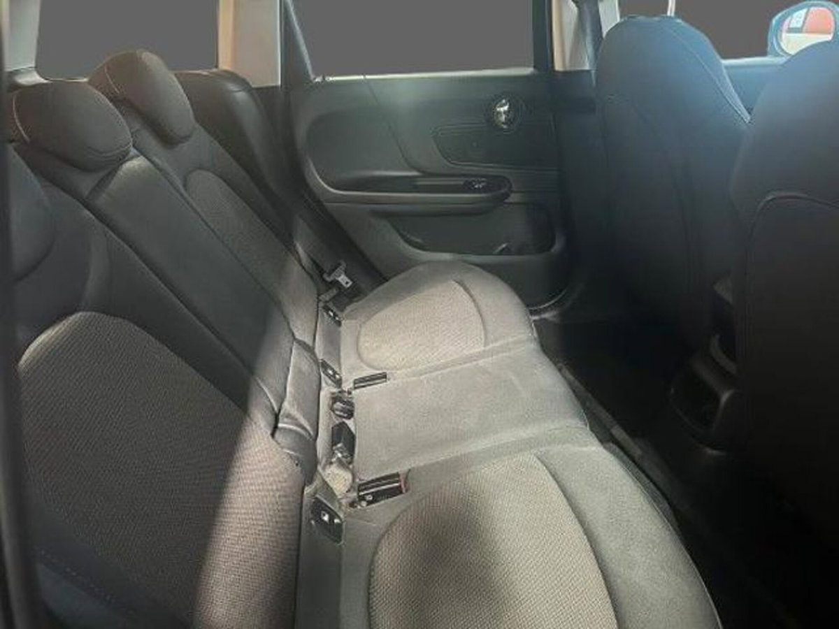 MINI Mini Countryman 2.0 Cooper D Business Countryman (3)