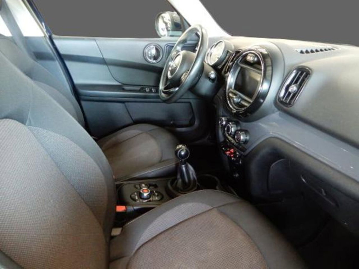 MINI Mini Countryman 2.0 Cooper D Business Countryman (4)